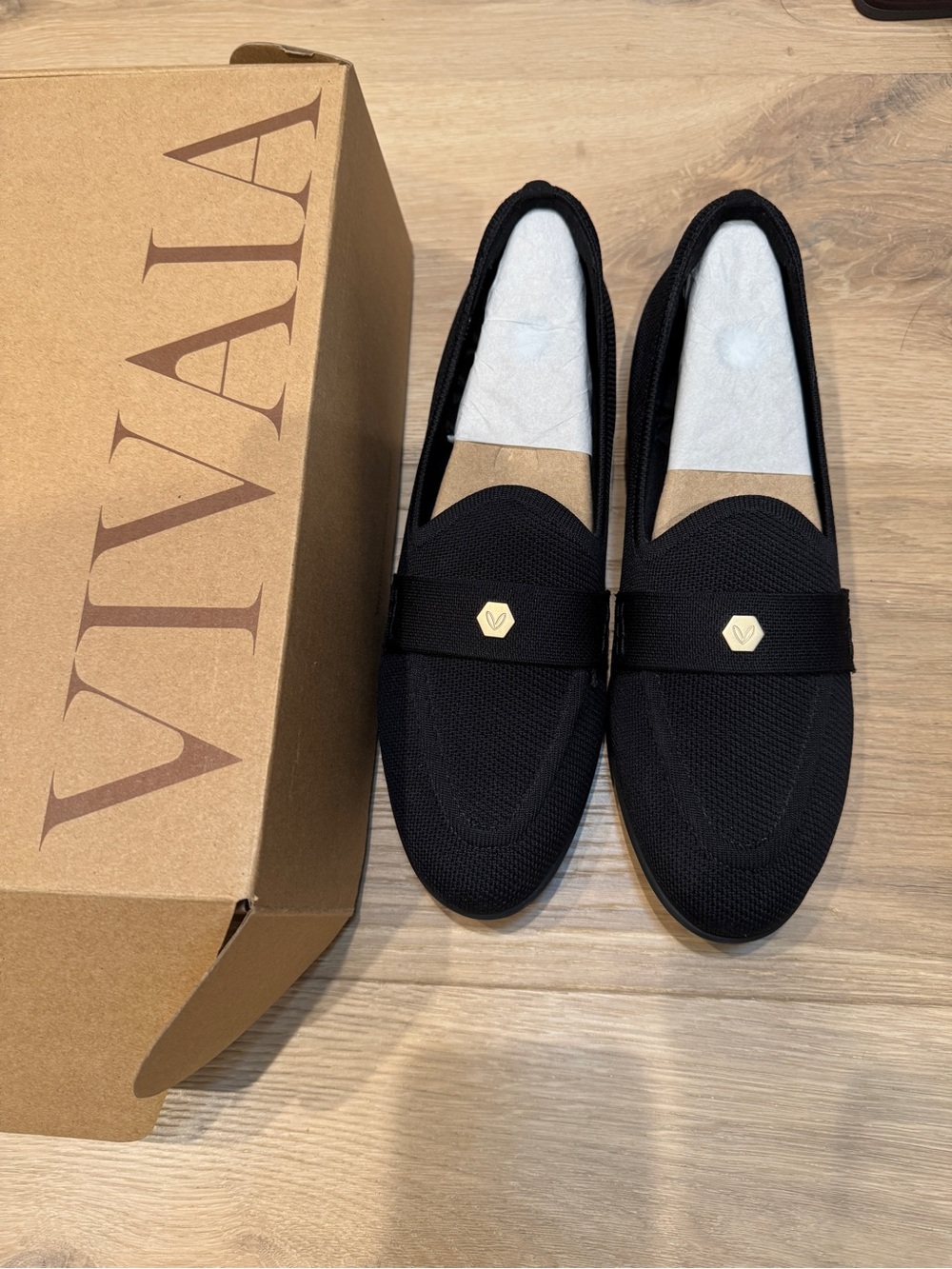 Vivaia Eloise Penny Loafers Size 9.5, LIKE NEW